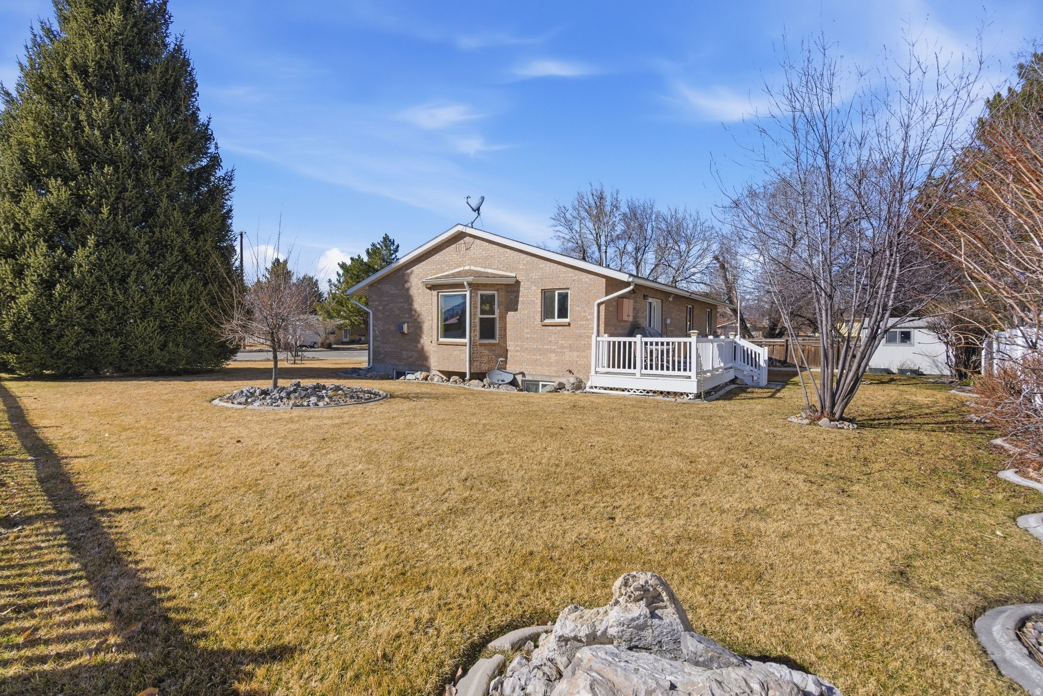 CLOVER - Residential