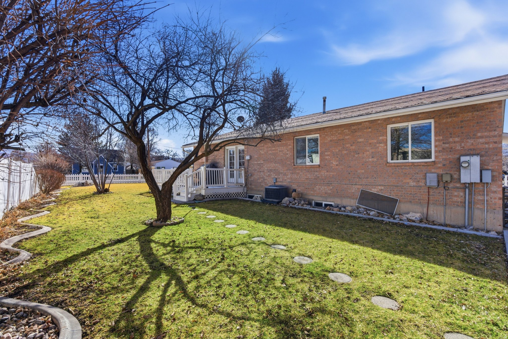 CLOVER - Residential