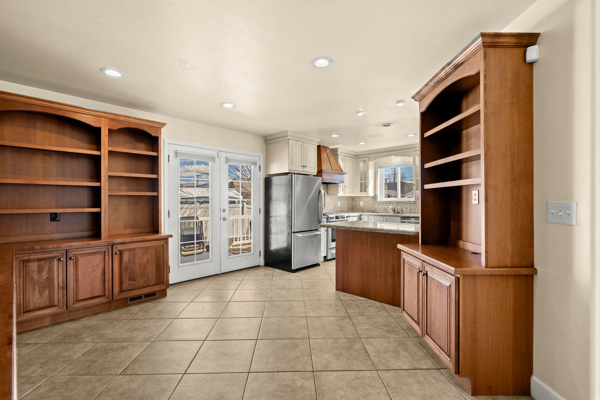 CLOVER - Residential