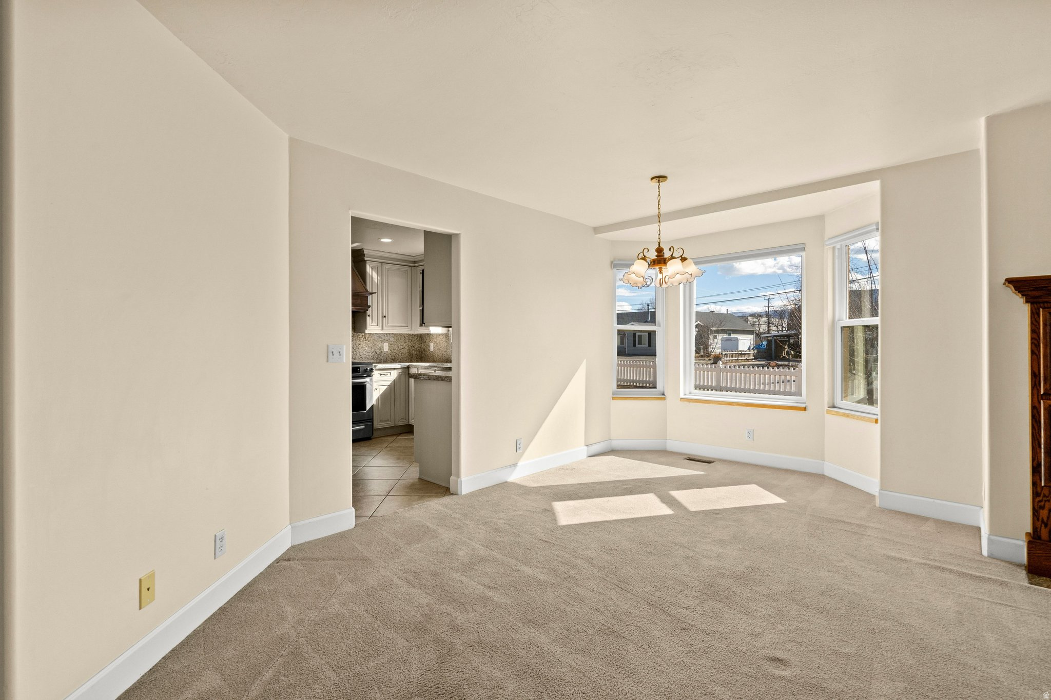 CLOVER - Residential