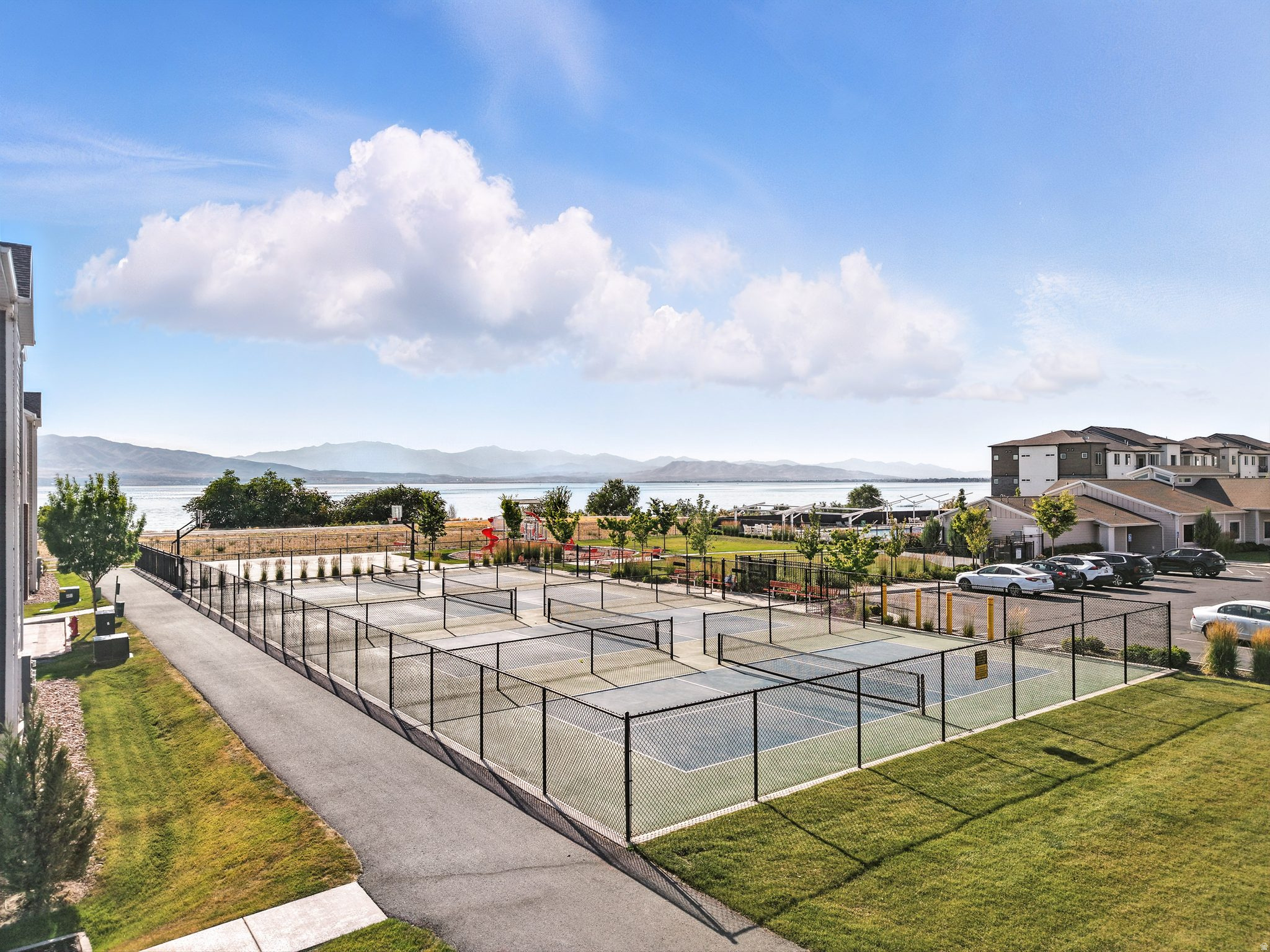 VINEYARD - Residential