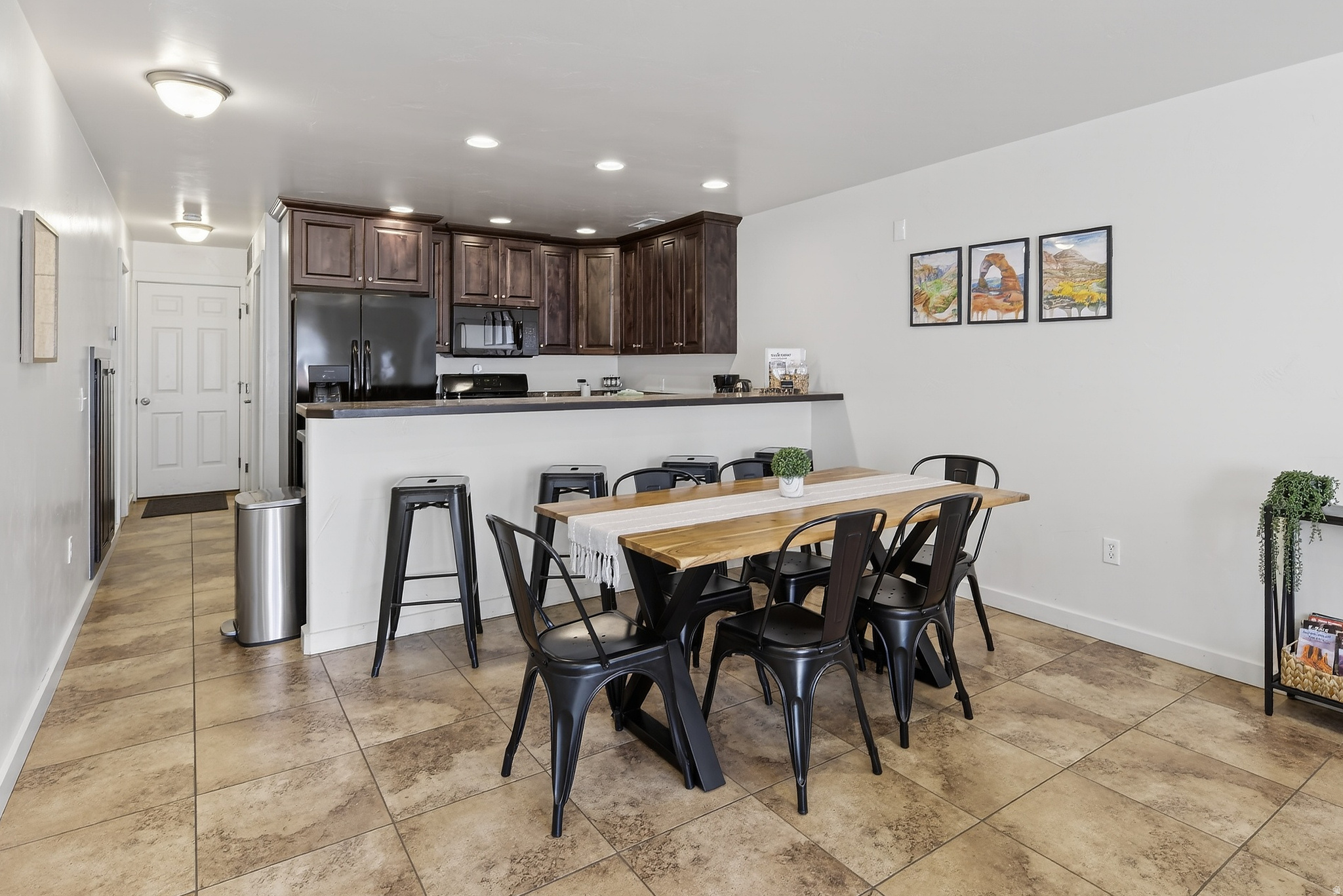 RIM VILLAGE VISTAS - Residential