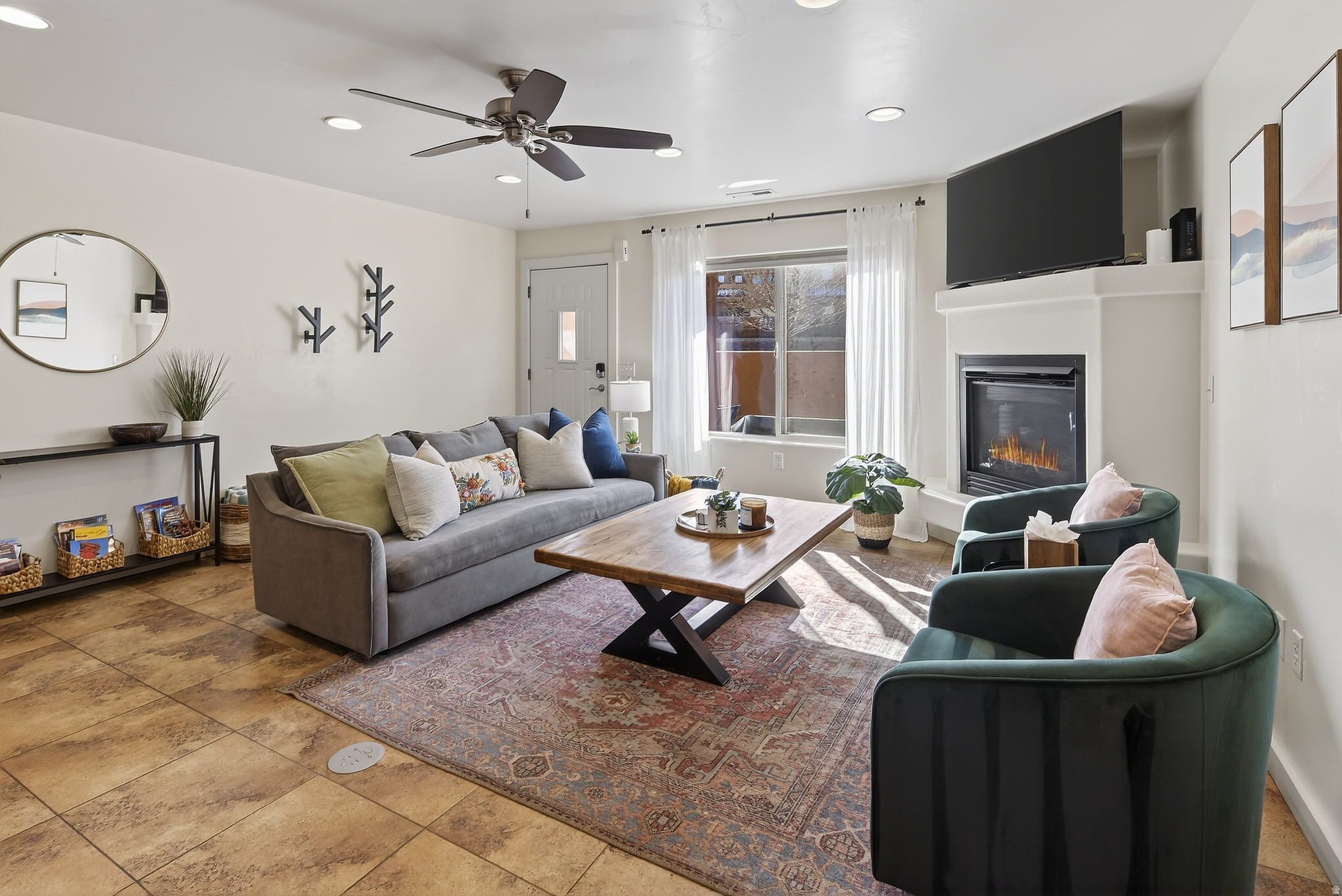 RIM VILLAGE VISTAS - Residential