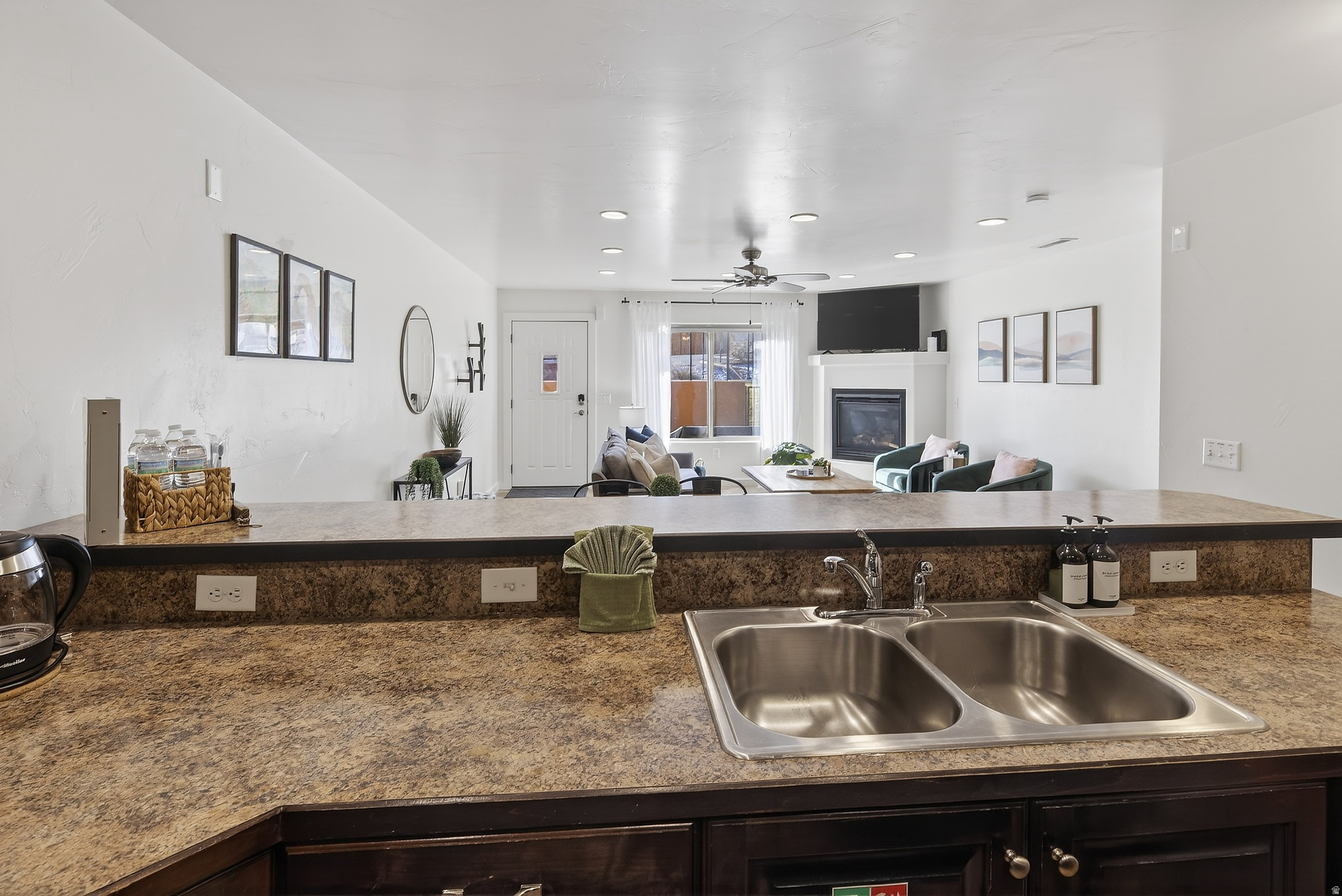 RIM VILLAGE VISTAS - Residential