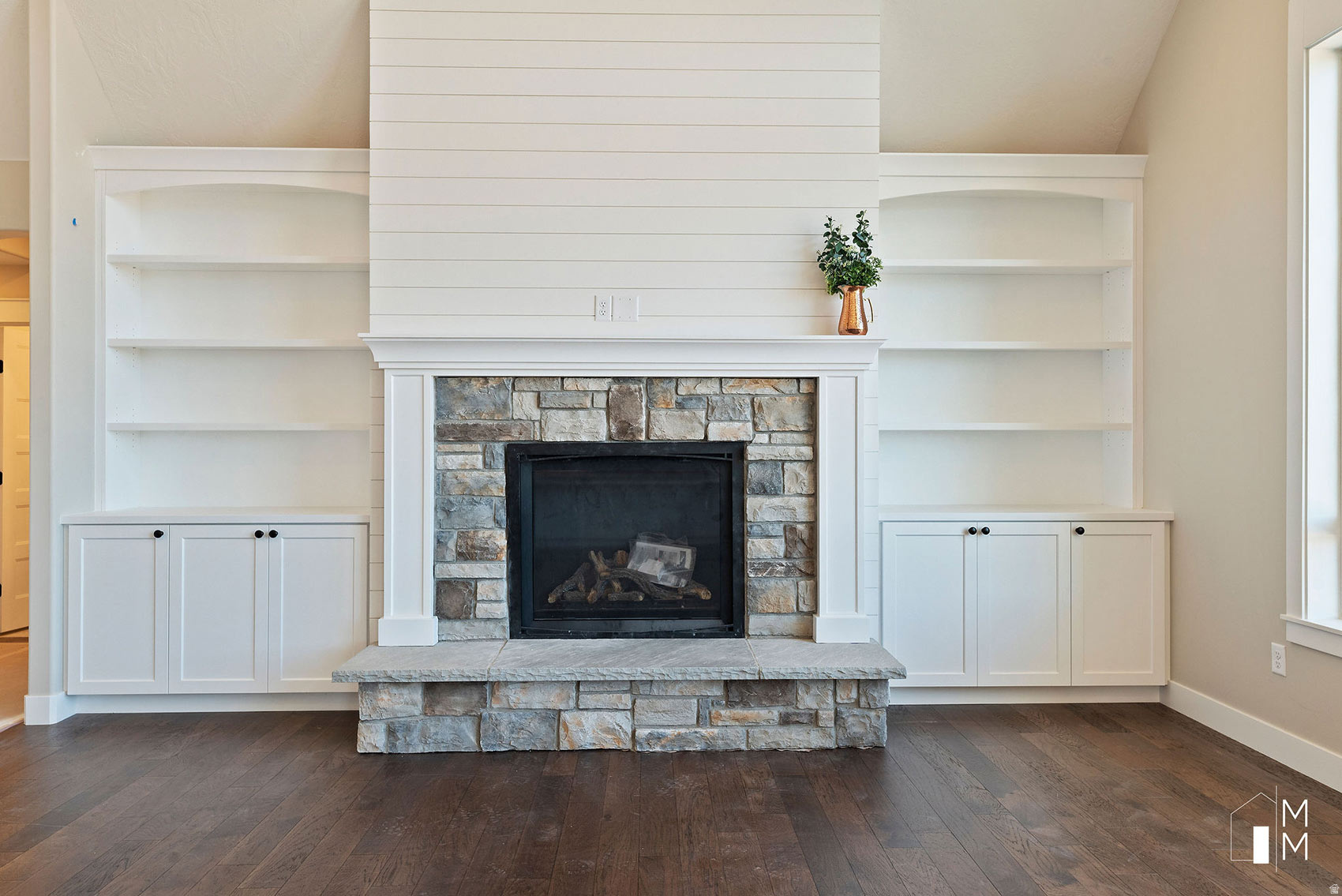 EQUESTRIAN POINTE SUBDIVISION - Residential