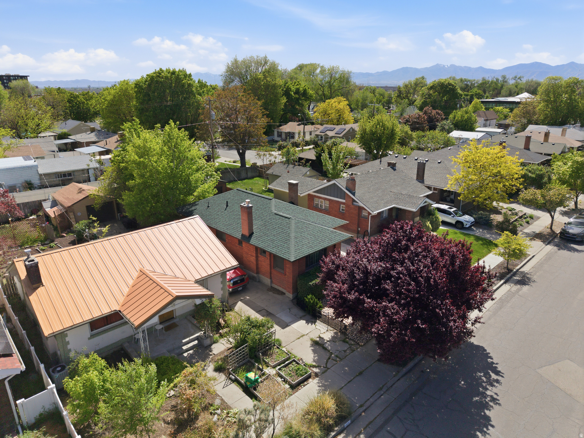 LARSON SUB - Residential