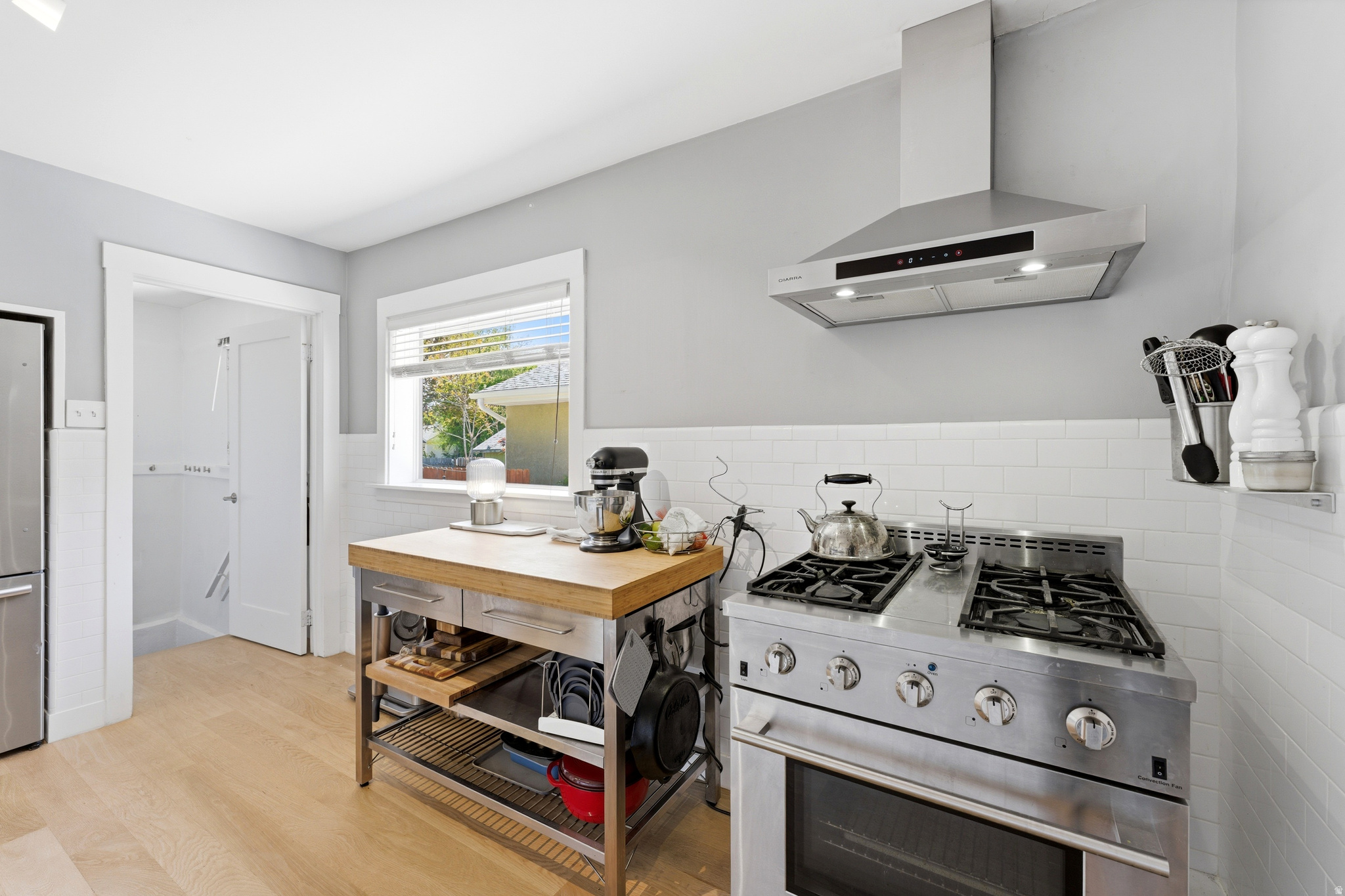 LARSON SUB - Residential