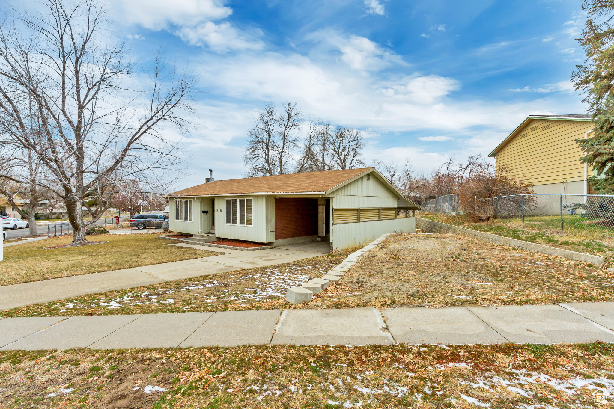 10551 Violet Dr, Sandy, Utah image 3