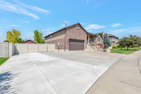 Tiny photo for 3562 W 1840 S, Syracuse, UT 84075 (MLS # 2176328)