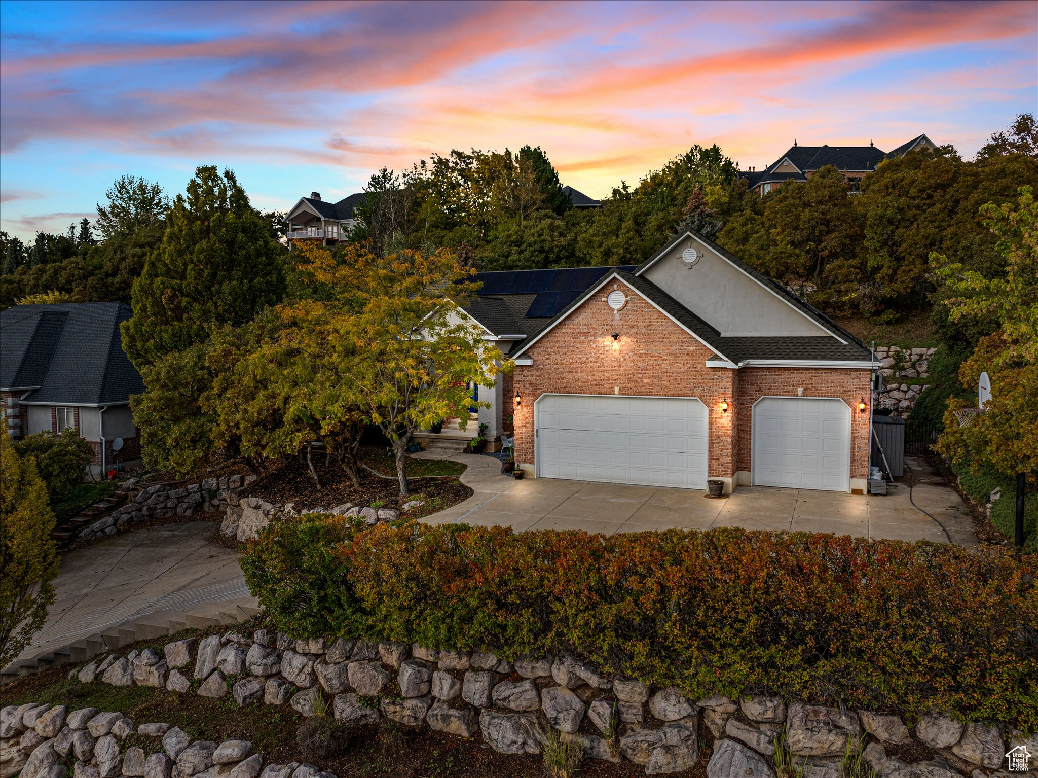 EAST LAYTON HILLS - Residential