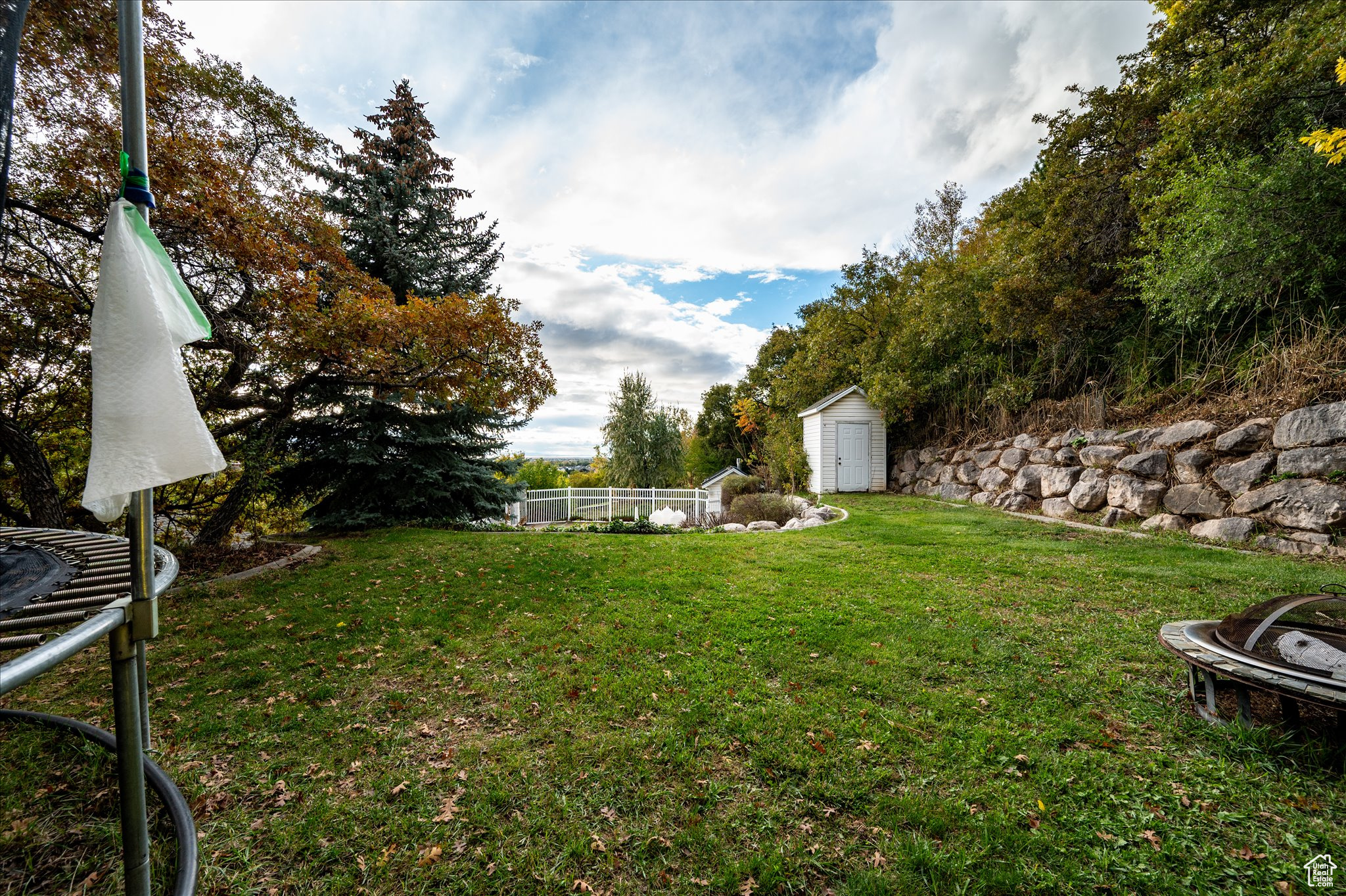 EAST LAYTON HILLS - Residential