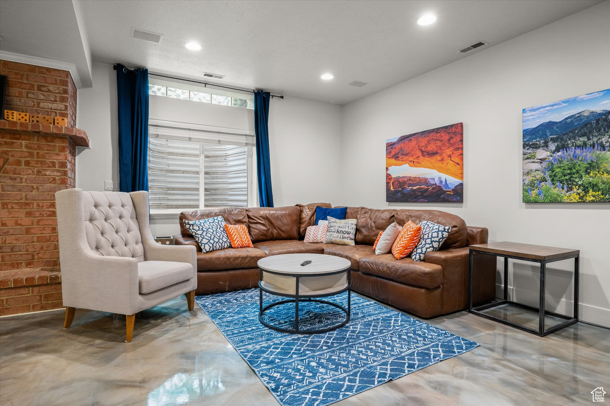 EAST LAYTON HILLS - Residential