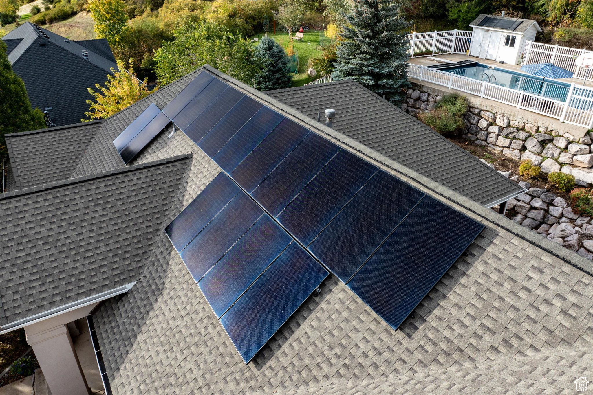 EAST LAYTON HILLS - Residential