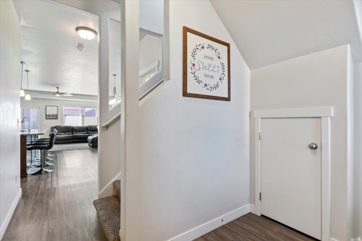 STILLCREEK VILLAGE - Residential