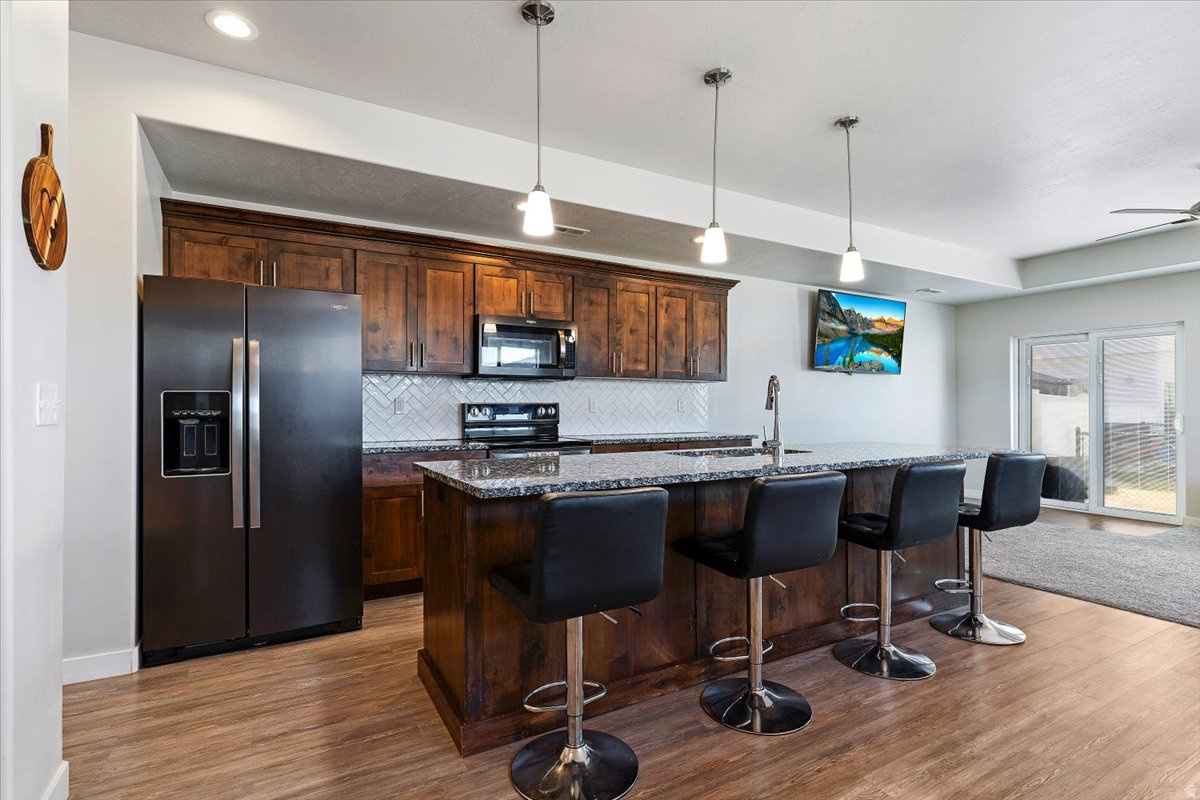 STILLCREEK VILLAGE - Residential