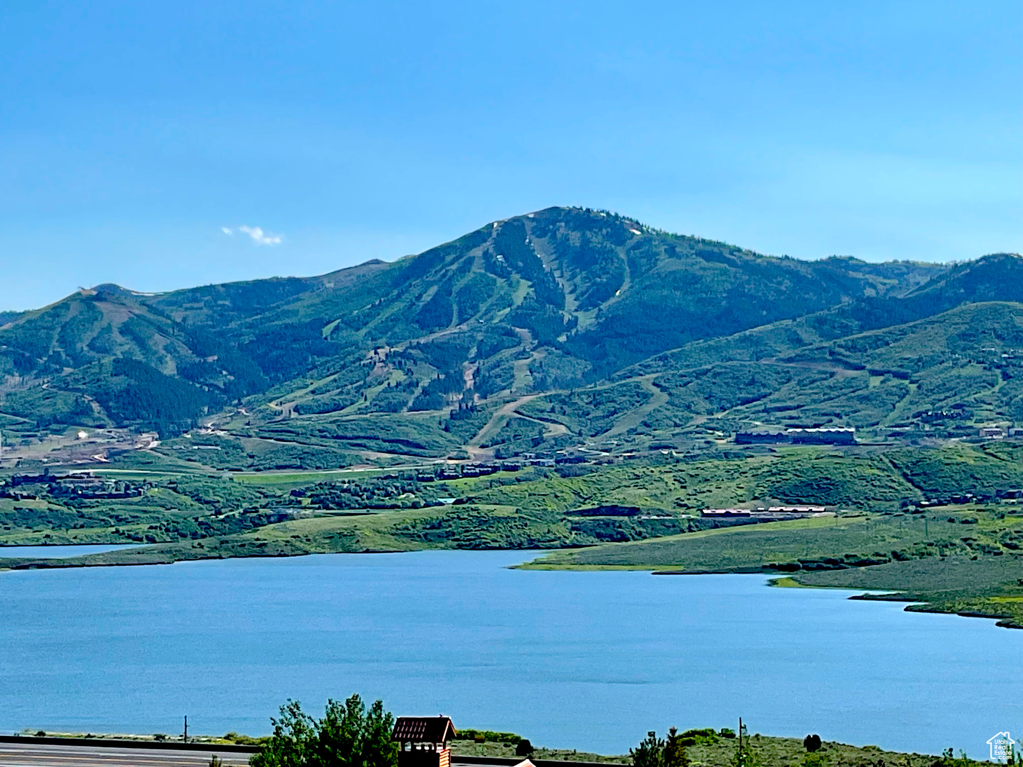 DEER MOUNTAIN - Residential