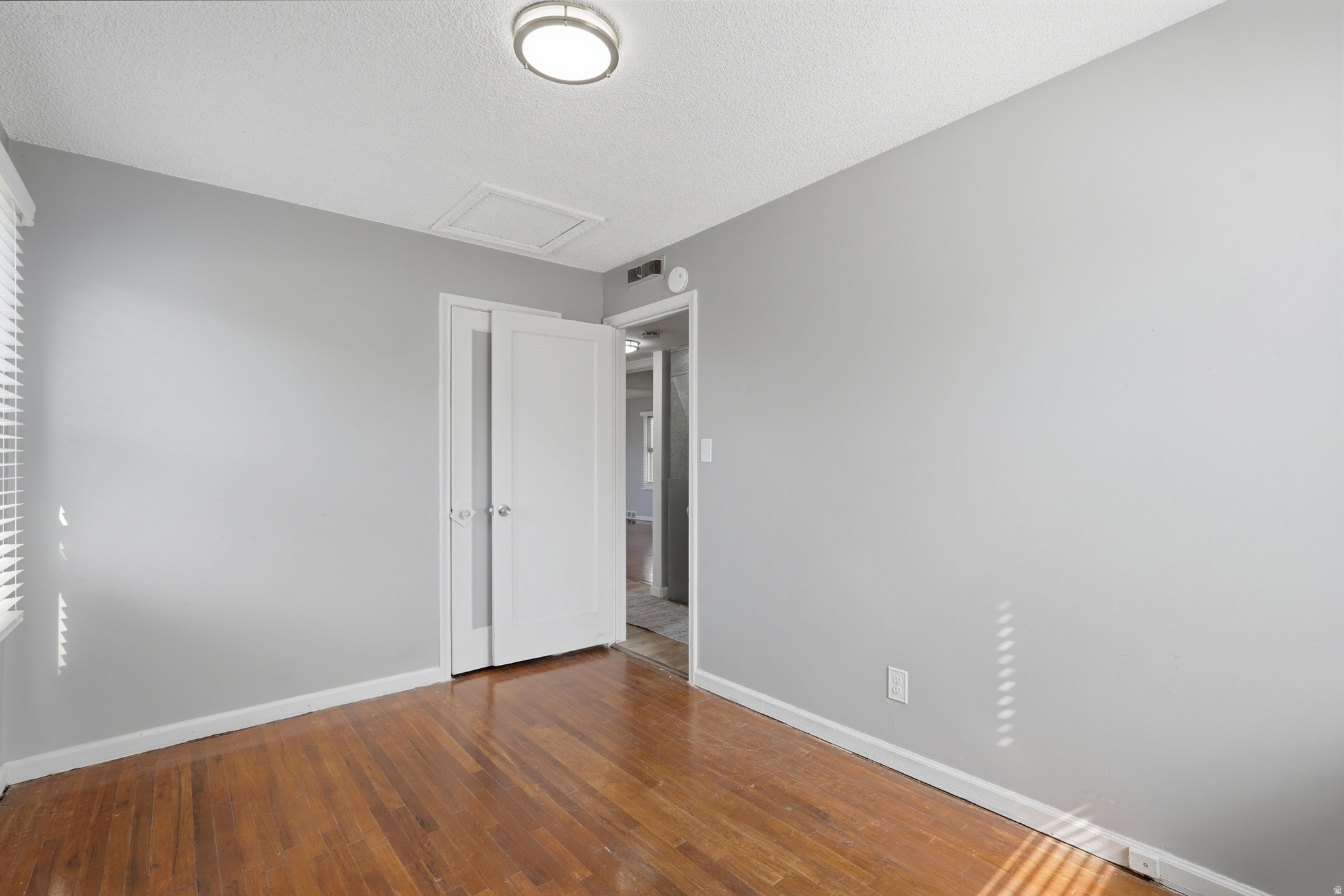 KEARNS TOWNSITE - Residential