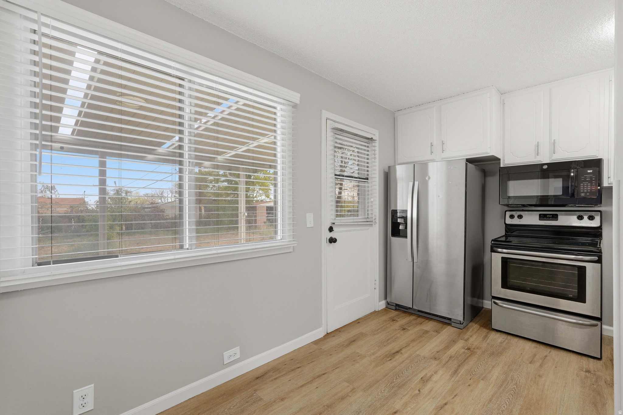 KEARNS TOWNSITE - Residential