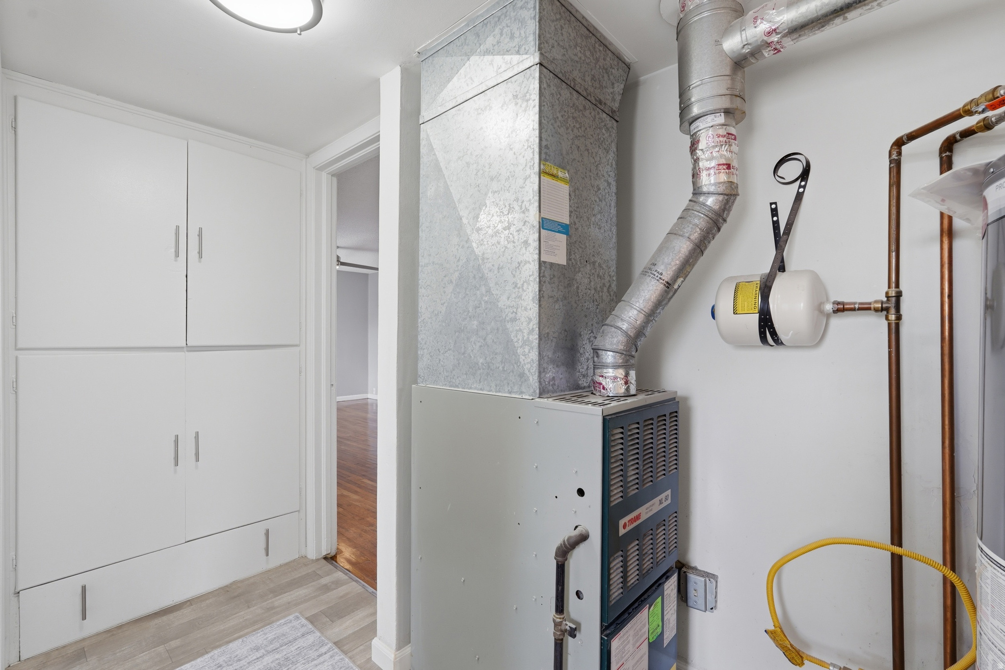 KEARNS TOWNSITE - Residential