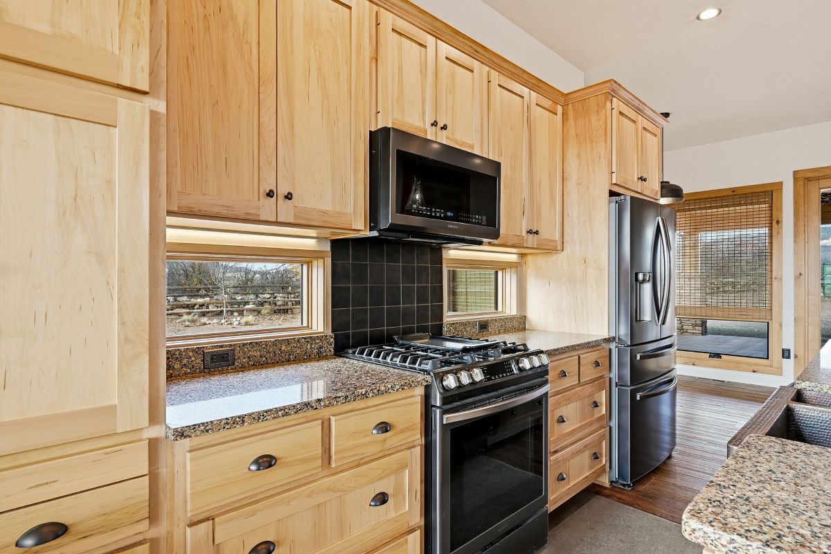 SKYVIEW ESTATES - Residential