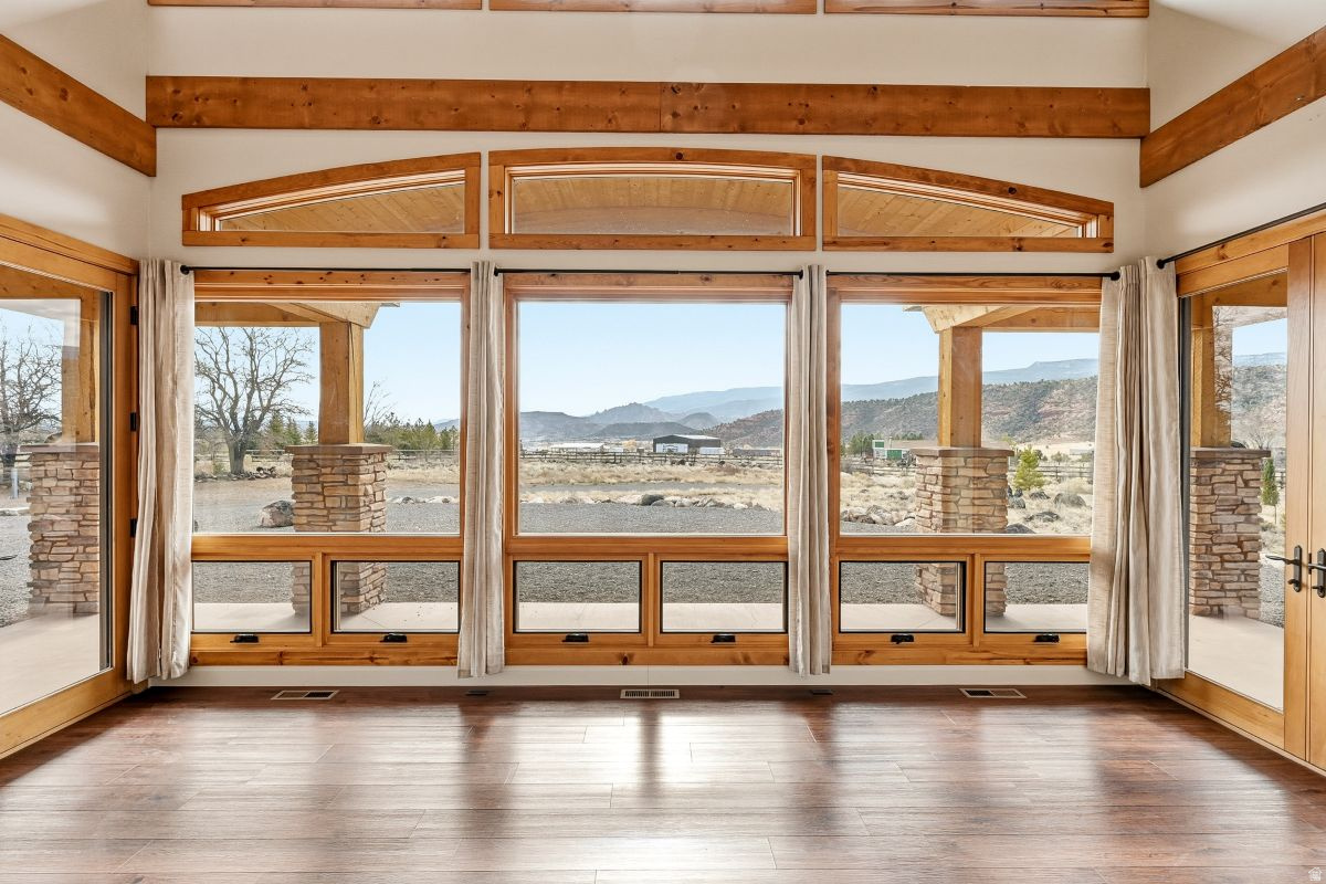 SKYVIEW ESTATES - Residential