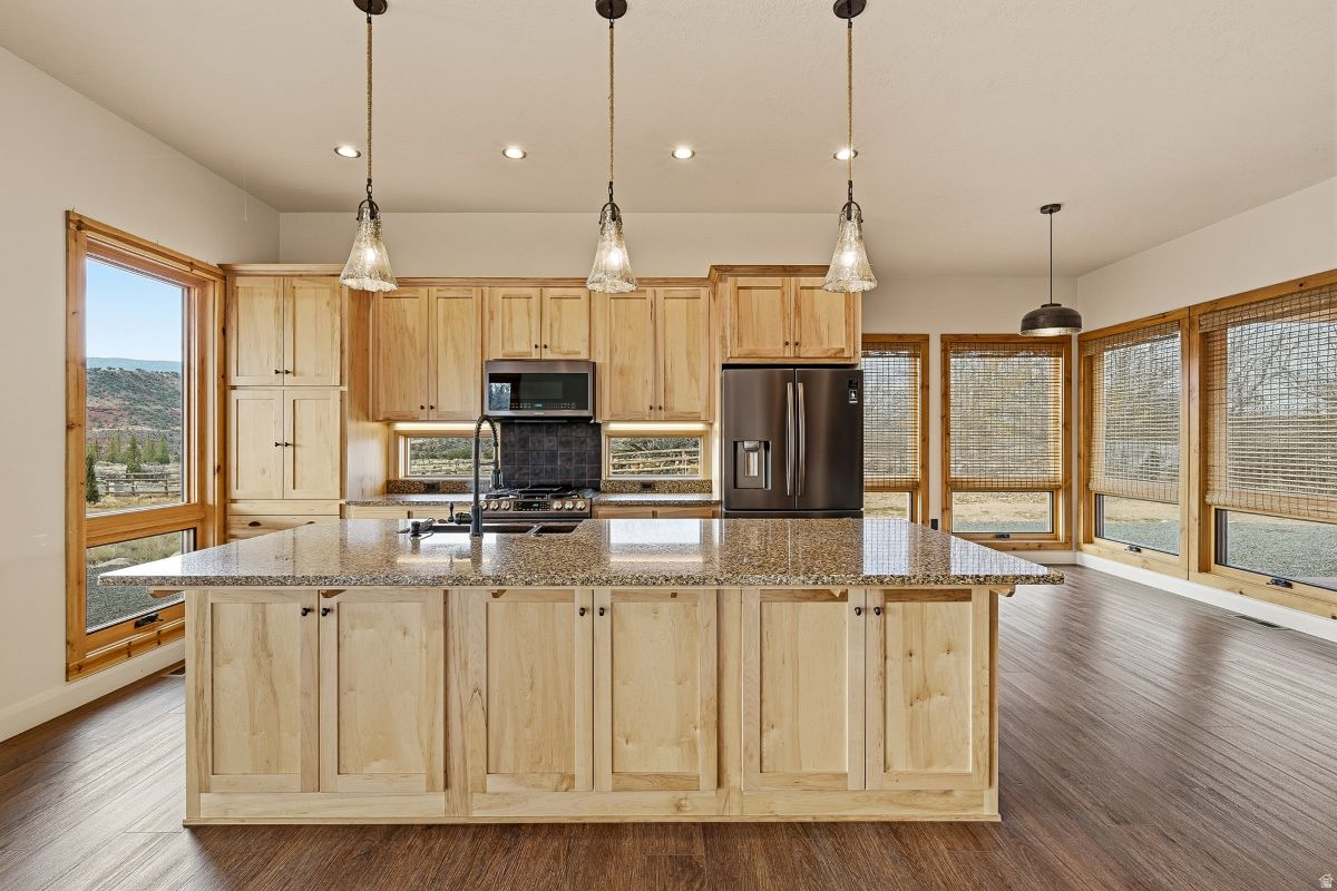 SKYVIEW ESTATES - Residential