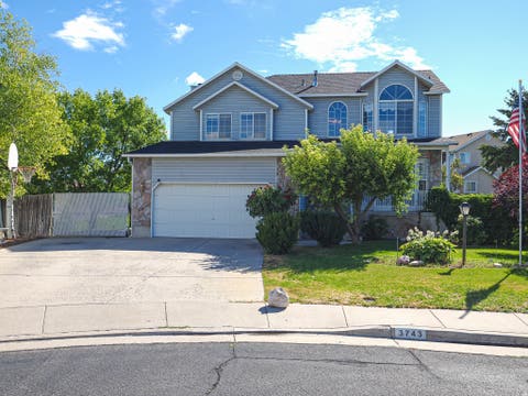 Photo of 3743 PEAR APPLE CIR, Salt Lake City, UT 84119 (MLS # 2169529)