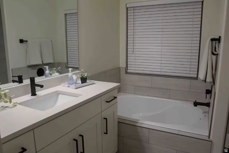 VIDA SOL VACATION TOWNHOMES - Residential