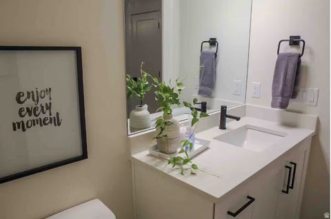 Tiny photo for 501 N VENTURA LN, Washington, UT 84780 (MLS # 2139970)