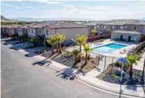 Tiny photo for 501 N VENTURA LN, Washington, UT 84780 (MLS # 2139970)