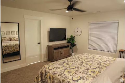 Tiny photo for 501 N VENTURA LN, Washington, UT 84780 (MLS # 2139970)