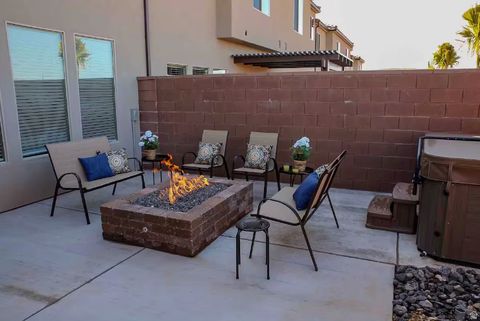 Tiny photo for 501 N VENTURA LN, Washington, UT 84780 (MLS # 2139970)