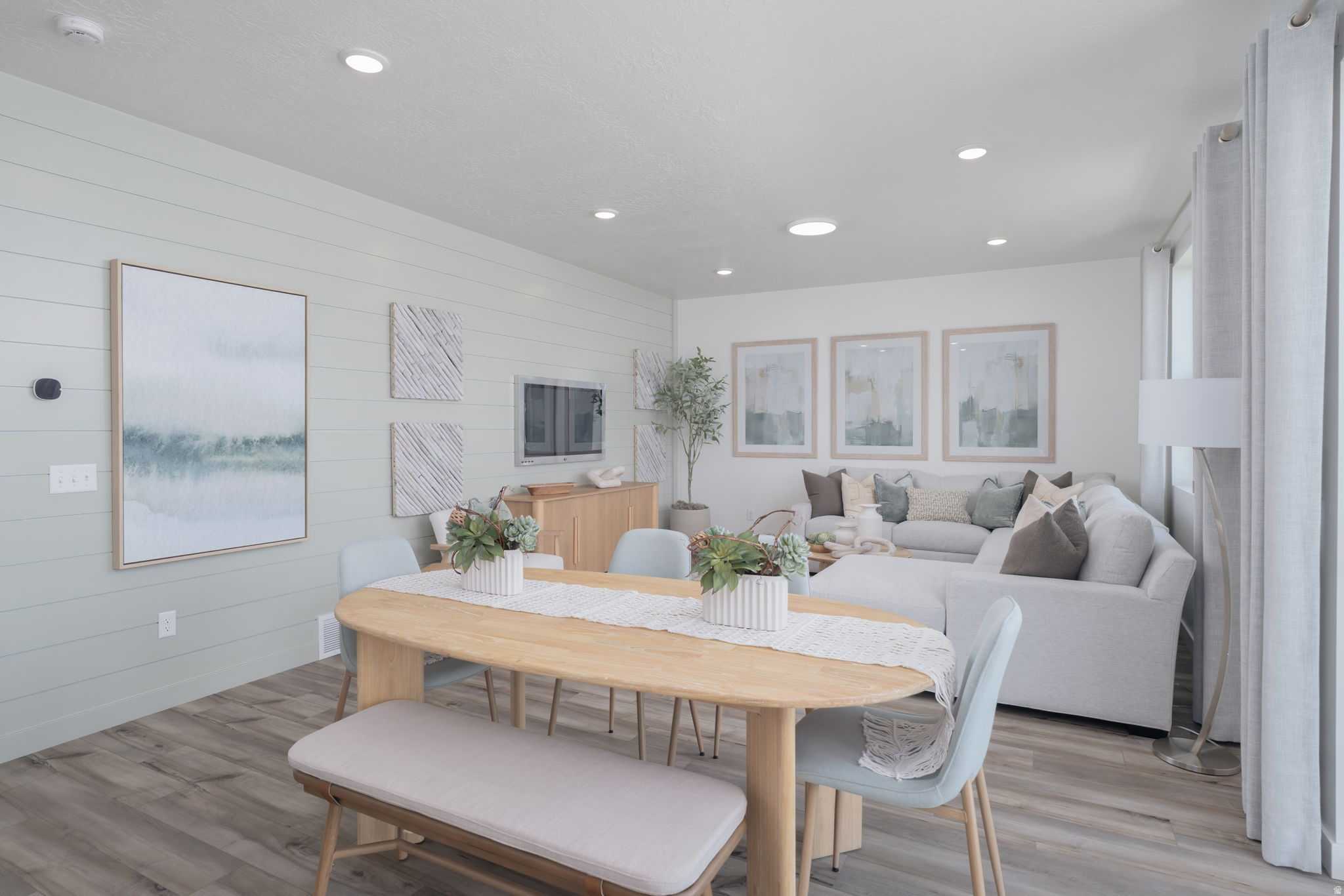 RESIDENCES AT PINNACLES AT EAGLE MOUNTAIN - Residential