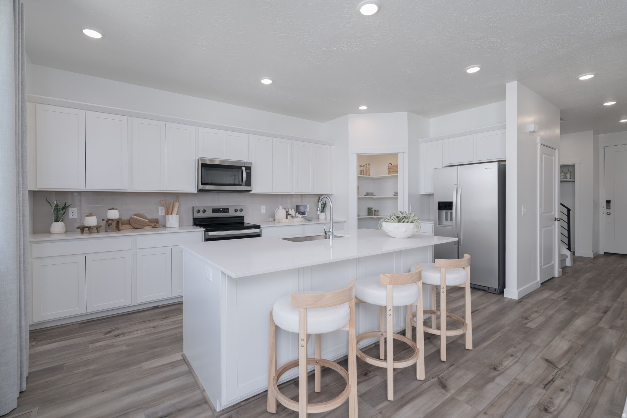 RESIDENCES AT PINNACLES AT EAGLE MOUNTAIN - Residential