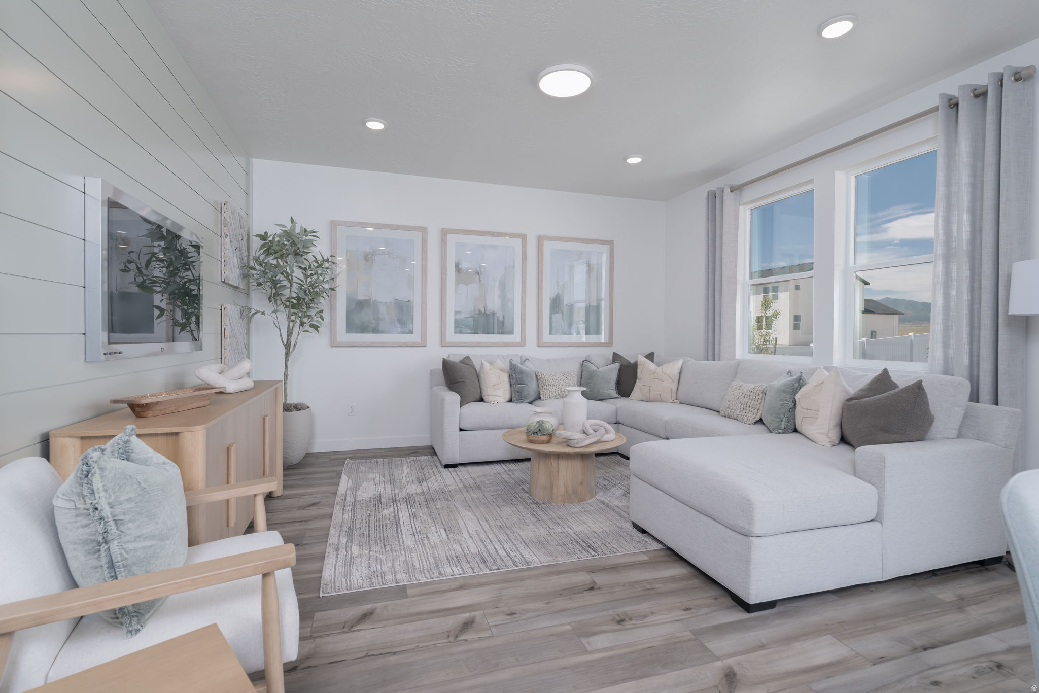 RESIDENCES AT PINNACLES AT EAGLE MOUNTAIN - Residential