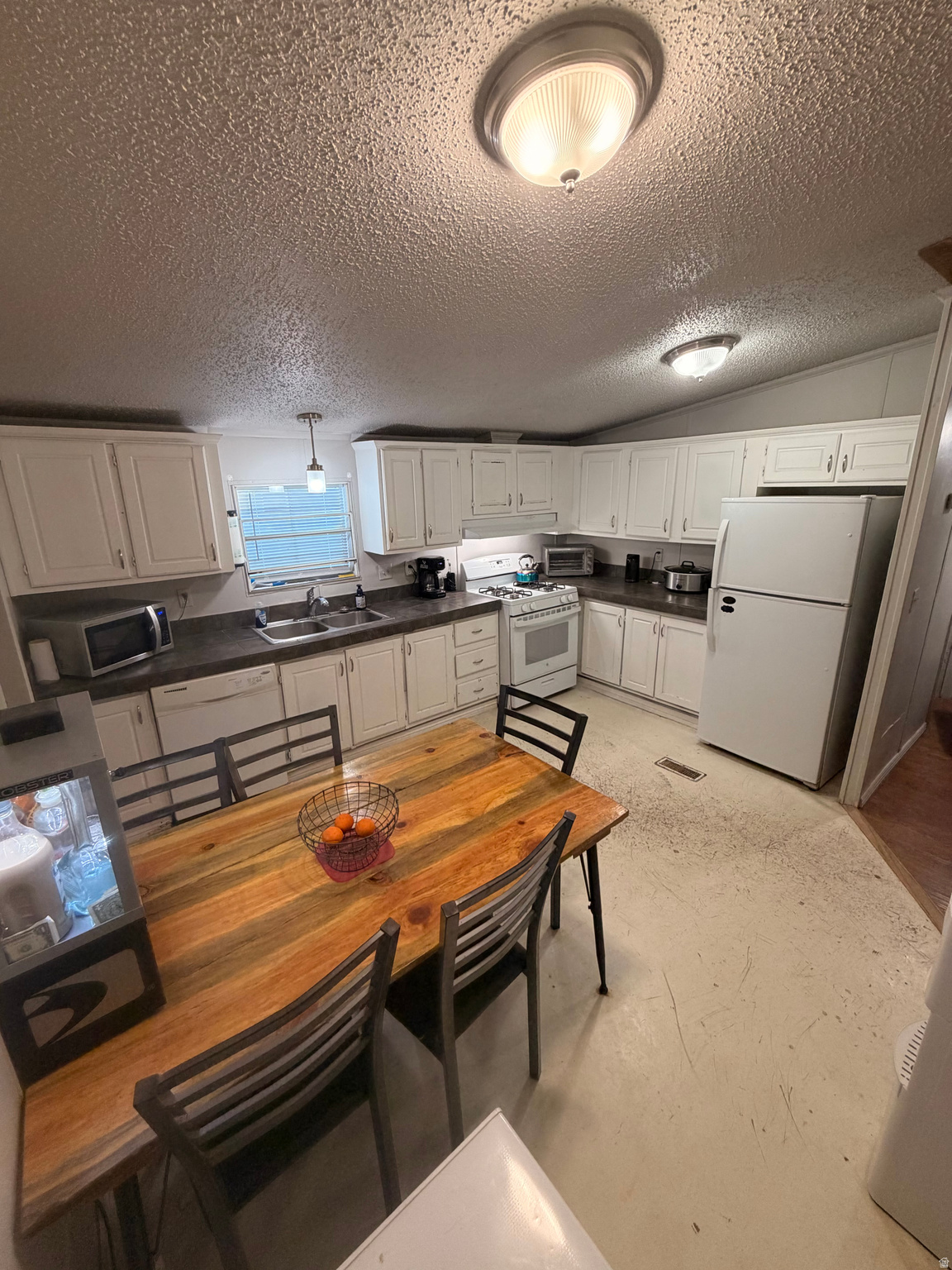 GRAND OASIS PARK - Residential