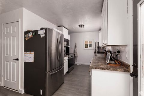 Tiny photo for 280 S 100 W, Richfield, UT 84701 (MLS # 2107918)