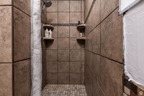 Tiny photo for 280 S 100 W, Richfield, UT 84701 (MLS # 2107918)