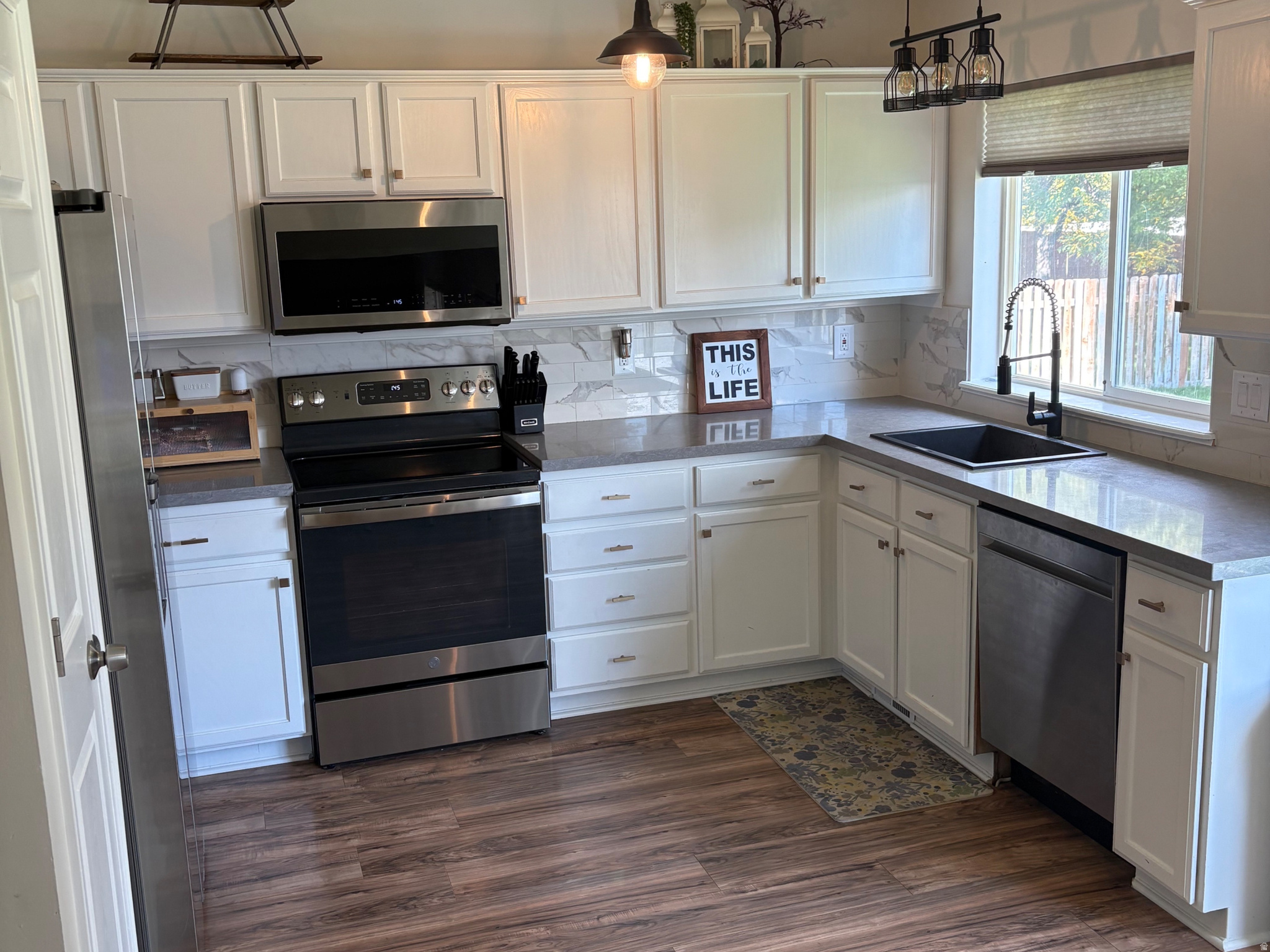 GOLF COURSE ISLAND SUB - Residential