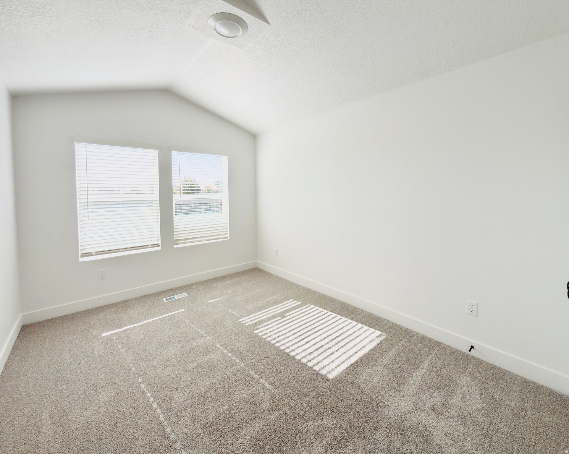 TRAILSIDE RESERVE - Residential Income