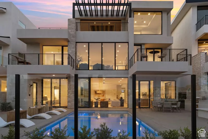 DESERT COLOR RESORT - Residential
