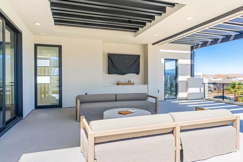 DESERT COLOR RESORT - Residential