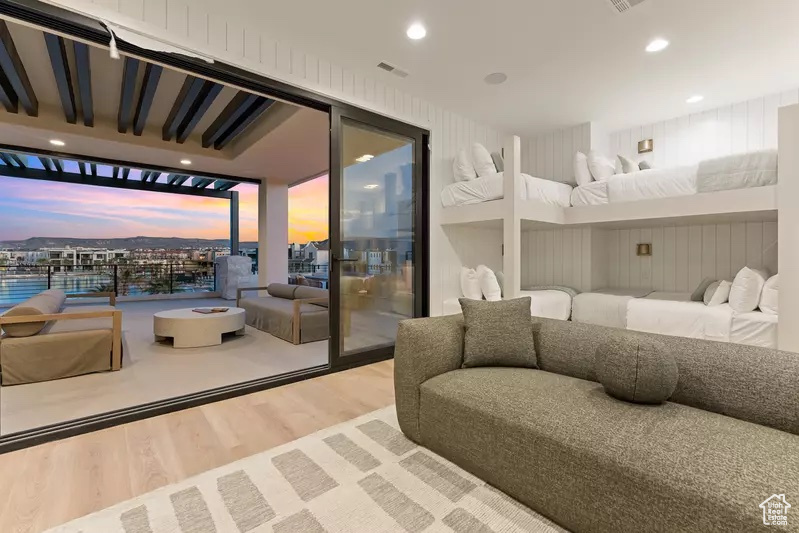 DESERT COLOR RESORT - Residential