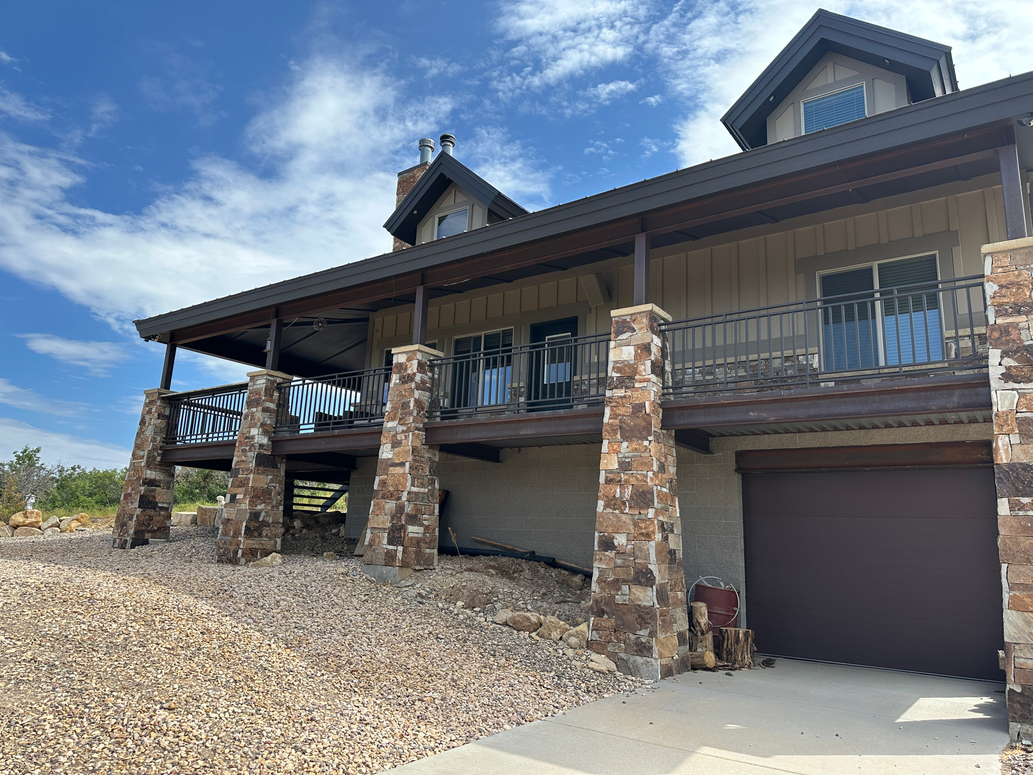 ASPEN HILLS - Land