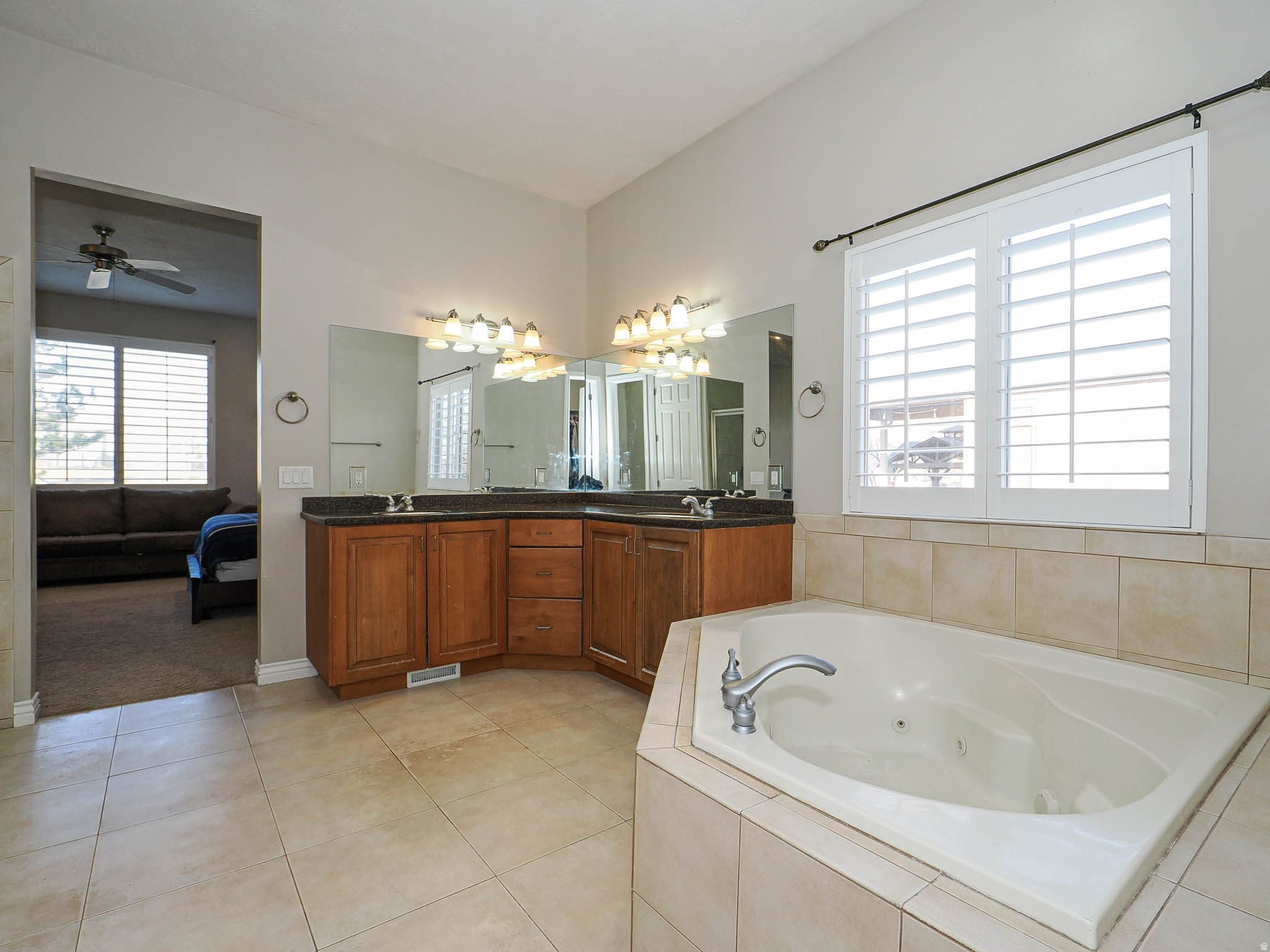 SOUTH RIDGE FAIRWAYS - Residential