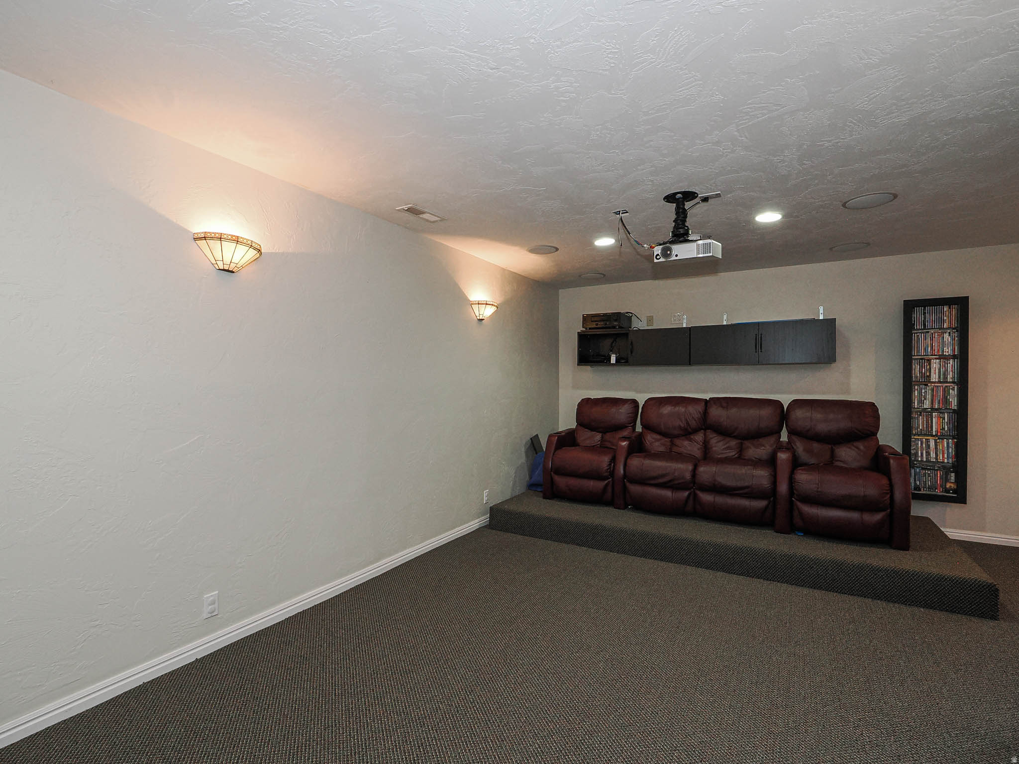 SOUTH RIDGE FAIRWAYS - Residential