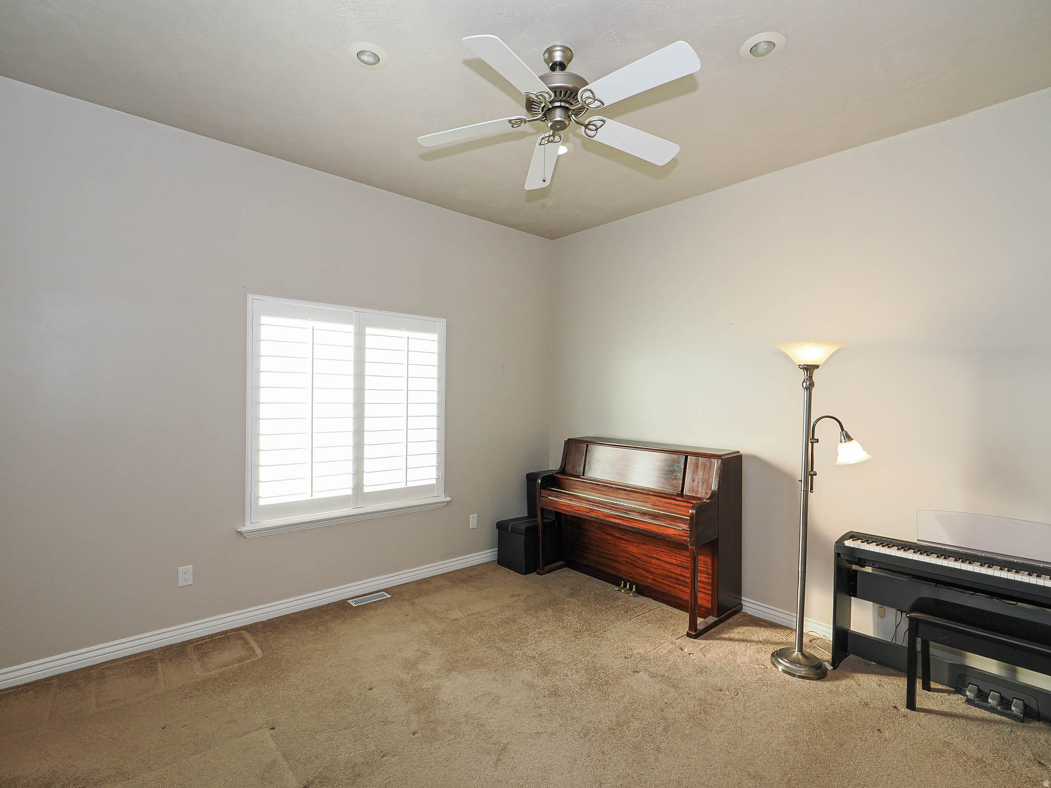 SOUTH RIDGE FAIRWAYS - Residential