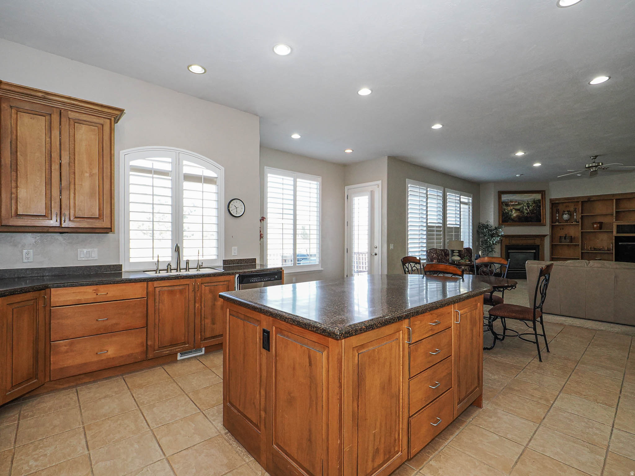 SOUTH RIDGE FAIRWAYS - Residential