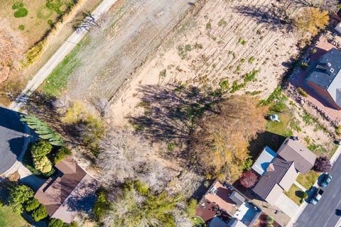 Tiny photo for 4 W 960 S, Hurricane, UT 84737 (MLS # 2135956)