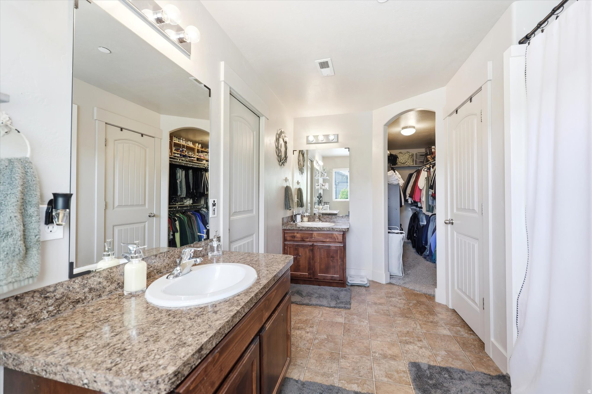 PARKWAY VILLAGE - Residential